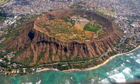 Diamond Head Crater (Le'ahi), Hawaii State Park | Geology In