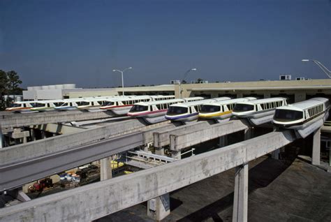 The History of the Walt Disney World Monorail: Mark IV, 1971-1989