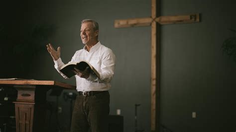 Why Senior Pastors Should Mentor - Radical Mentoring