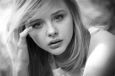 Chloe Grace Moretz Instagram Hd Pics Wallpaper, HD Celebrities 4K ...