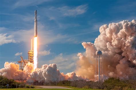 Behind the lens at SpaceX’s historic Falcon Heavy launch | Ars Technica