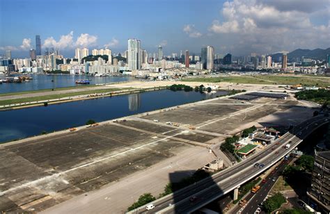 File:Kai Tak Airport Site 2009.jpg - Wikimedia Commons