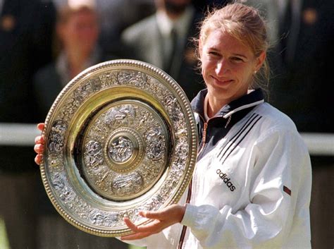 Steffi Graf vence pela 7ª e última vez em Wimbledon – efemérides do ...