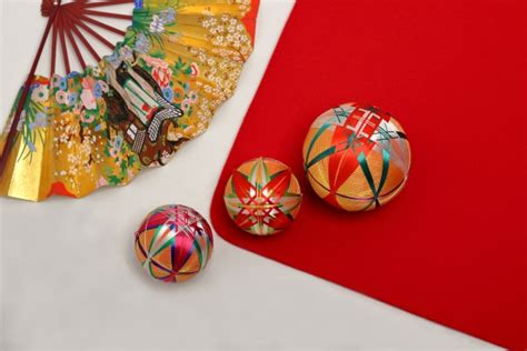 10 Traditional Japanese Arts & Crafts