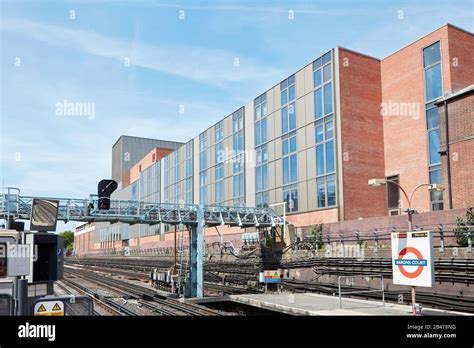 Lamda London Academy of Music & Dramatic Art Stock Photo - Alamy