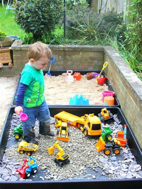 20 Fun DIY Sandbox Ideas For Kids Summertime | HomeMydesign