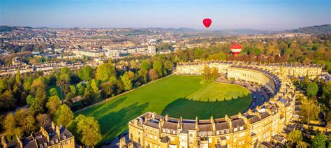 12 Most Amazing Things to do in Bath, England| CuddlyNest