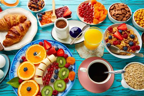 4 Healthy Brunch Ideas To Add To Your Menu • FamilyApp