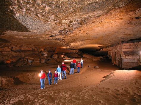 Walking Tours - Marengo Cave, US National Landmark