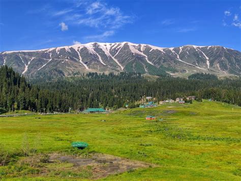 Top 10 Unique Places To Visit In Gulmarg In Summer - Flying Squirrel Holidays