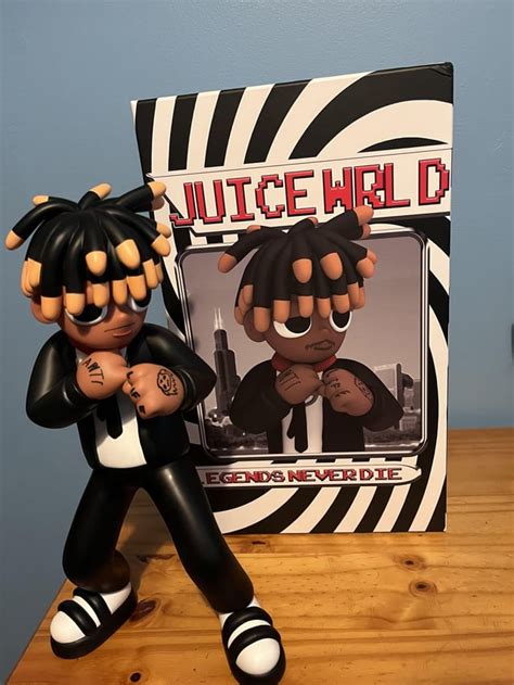 My Juice WRLD Vinyl Figure. : r/JuiceWRLD