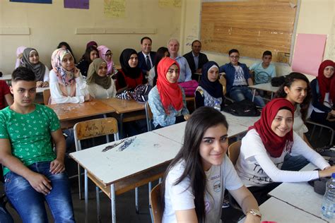 UNRWA schools in Lebanon open their doors to Palestine refugees | UNRWA