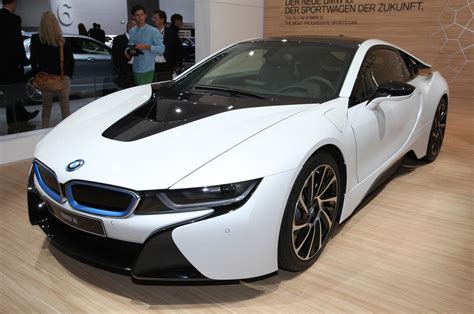 UPDATE: 2014 BMW i8 Priced at $136,625, Production Images Revealed - MotorTrend