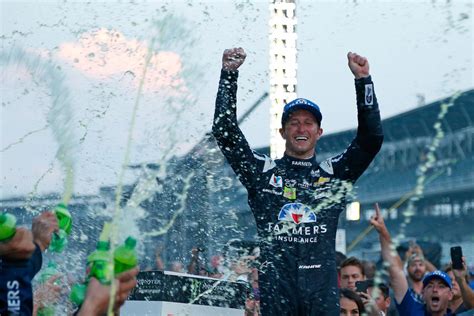 Brickyard 400 results: Kasey Kahne wins NASCAR race at Indianapolis ...