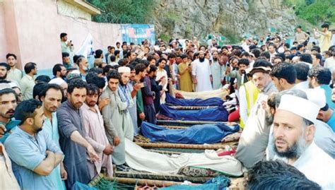 Nine killed as rivals open fire during Upper Dir jirga - Pakistan - DAWN.COM