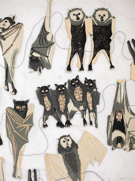 Bat Paper Garland | Paper garland, Halloween inspiration, Vintage halloween