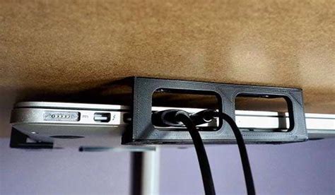 3D Printed Under Desk Laptop Holder | Gadgetsin