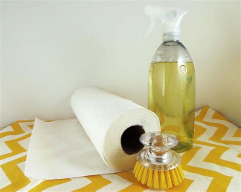 Cleaning with Vinegar Recipes