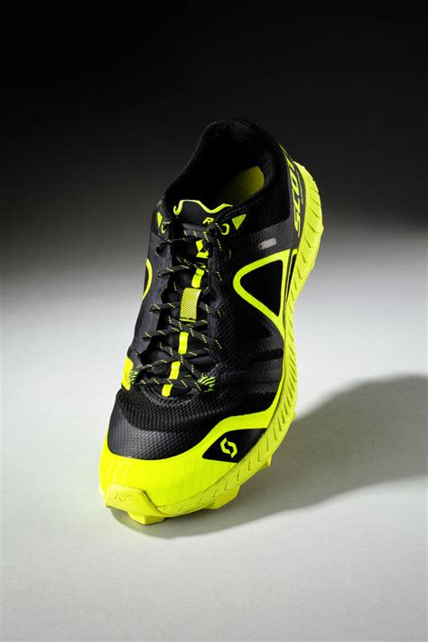 BEST RUNNING SHOES FOR MUDDY TRAILS — Trail Running