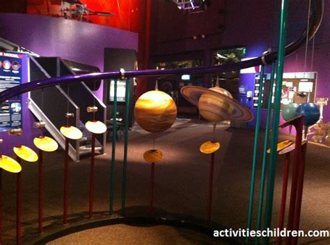 Pacific Science Center: Exhibits, Food & Tips to Save Money