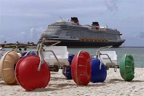 Best Disney Cruise Excursions in Bahamas, Caribbean, & Bermuda