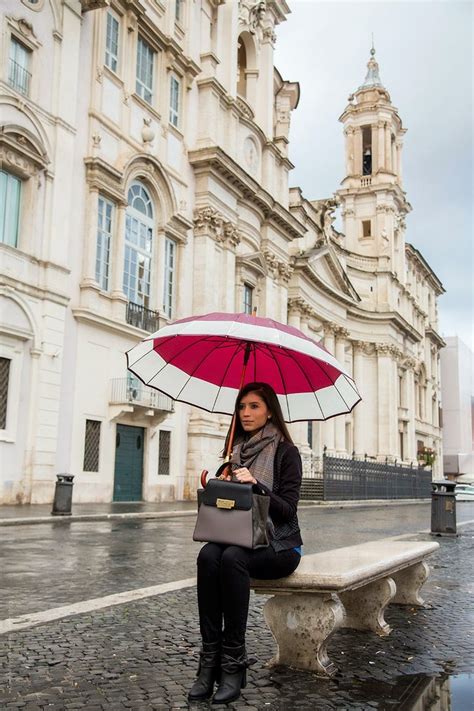 Italy in November: Stylish Rainy Day Outfit