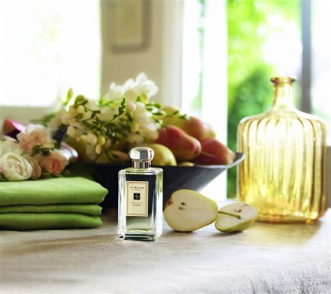 Jo Malone English Pear and Freesia | Canadian Beauty