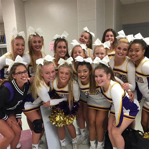 LAHS Cheer Competition Squad in action at Tennessee Extreme at ...