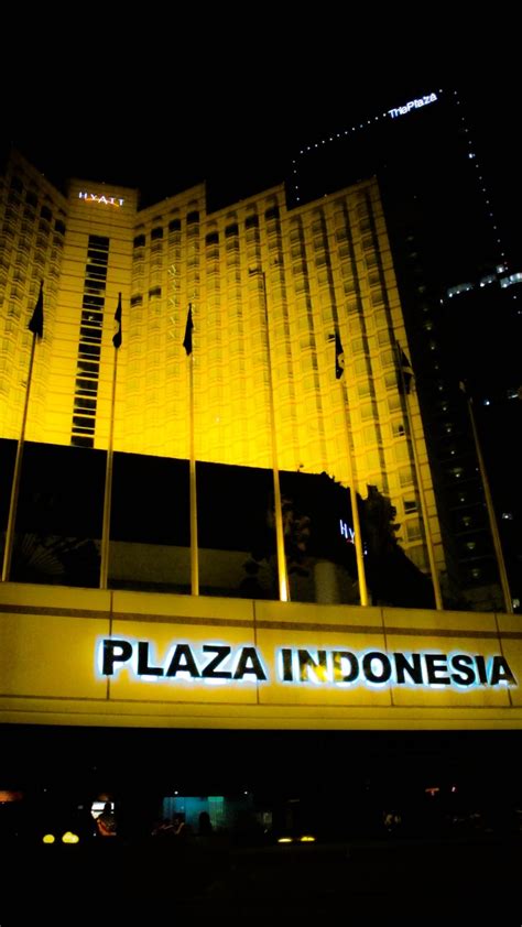 Plaza Indonesia - Mall with Hotel | Hotel, Indonesia