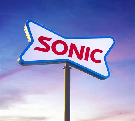 Sonic Drive-In Brand Identity & Restaurant Design | ChangeUp in 2022 ...