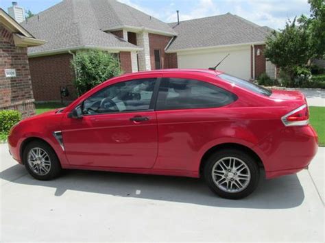 Sell used 2008 Ford Focus Coupe SE, LOW MILEAGE in Argyle, Texas ...