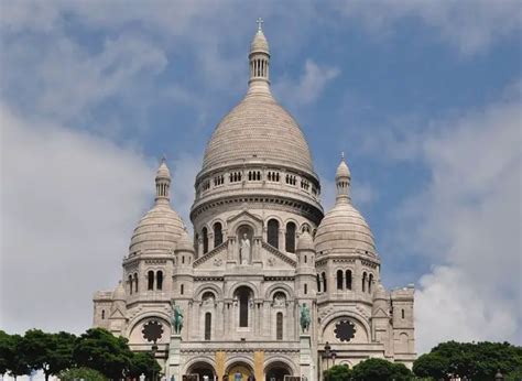 Famous Buildings In Paris Until the late 1970s this house was ...