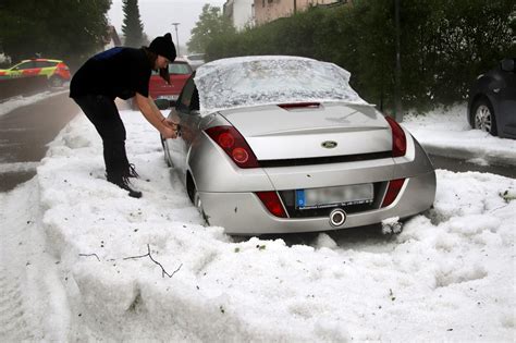 IN PICTURES: Germany celebrates a snow-capped festive weekend