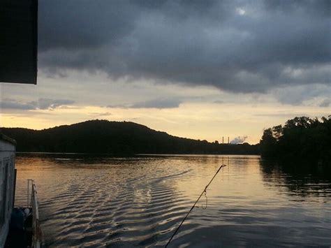 Sunset on Watts bar lake | Trip, Lake, Watts bar