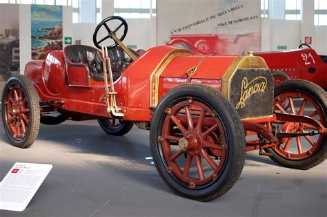 The first-ever cars of the world's most famous automakers