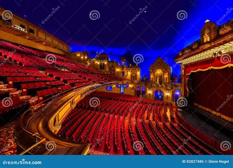 The Louisville Palace Theater Editorial Photo - Image of landmark, arts ...