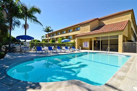 BEST WESTERN PLUS NEWPORT MESA INN - Updated 2024 Reviews, Photos & Prices