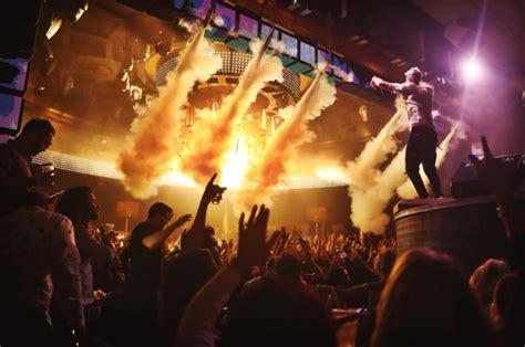 The Best Clubs In Vegas - Top 10 Las Vegas Nightclubs [Video]