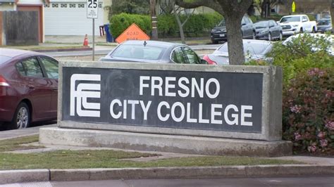 Fresno City College closes campus after student is exposed to COVID-19 | abc30.com