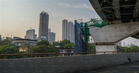 A view of a city from a bridge photo – Bridge Image on Unsplash