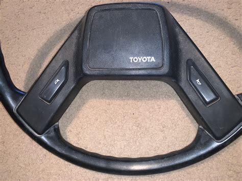 Toyota Pickup Steering Wheel - Black – Toyota4Low