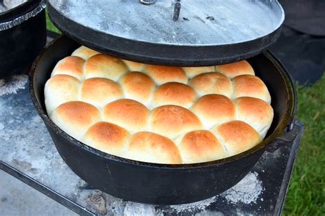 3 Easy Dutch Oven Bread Recipes - Alisons Pantry Delicious Living Blog