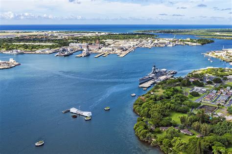 Pearl Harbor in Honolulu - Learn More about WWII at these Historic Sites - Go Guides