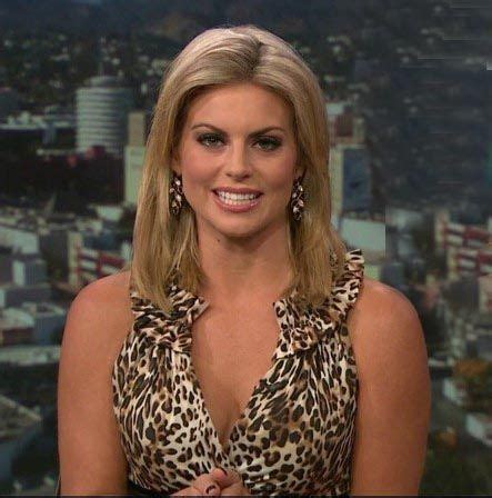 Courtney Friel KTLA 5 TV USA | Female news anchors, Business women, Tank top fashion