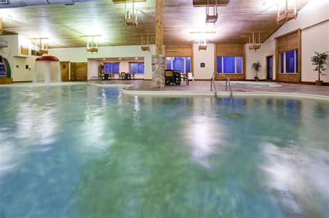 Discount Coupon for Holiday Inn Express Munising-Lakeview in Munising ...