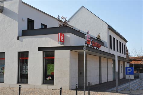 Sparkasse Pforzheim Calw - Geschäftsstelle Ersingen, Brückenstr. 3