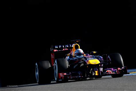 Red Bull RB9 2013 F1 Wallpaper - KFZoom