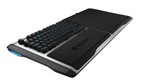 An Elegant Keyboard Solution For Couch-Based PC Gaming | Kotaku Australia