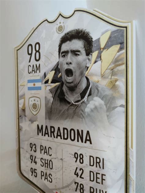 FIFA 22 Ultimate Team Diego Armando Maradona Icona Momenti Prime 98 ...