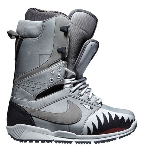 15 Best Snowboard Boots for Men and Women | Pirates of Powder